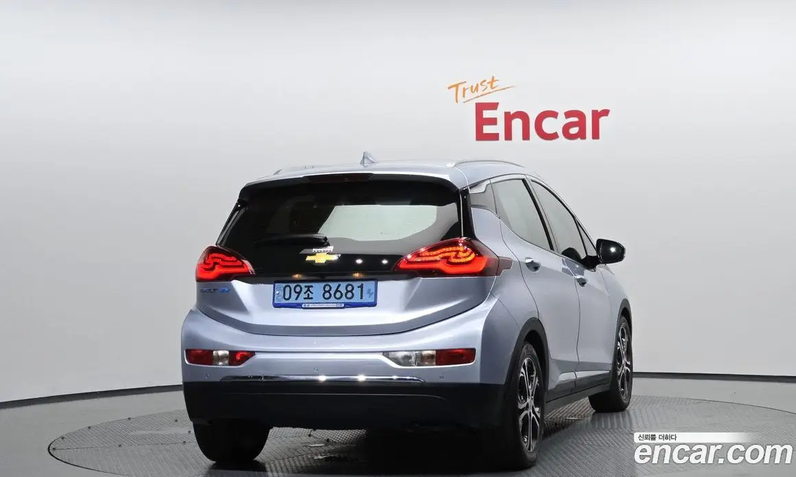 Chevrolet Bolt EV 2018 0.2 автомат (гидро), фото 4 Chevrolet Bolt EV 2018 0.2 автомат (гидро), фото 4