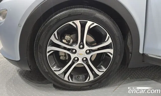Chevrolet Bolt EV 2018 0.2 автомат (гидро), миниатюра 5 Chevrolet Bolt EV 2018 0.2 автомат (гидро), миниатюра 5