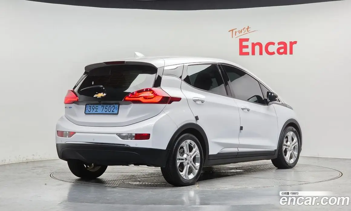 Chevrolet Bolt EV 2018 0.2 автомат (гидро), фото 2 Chevrolet Bolt EV 2018 0.2 автомат (гидро), фото 2