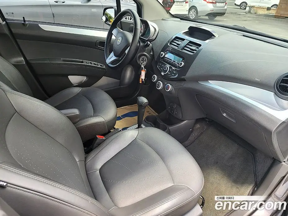 Chevrolet Spark 2013 1.0 автомат (гидро), фото 15