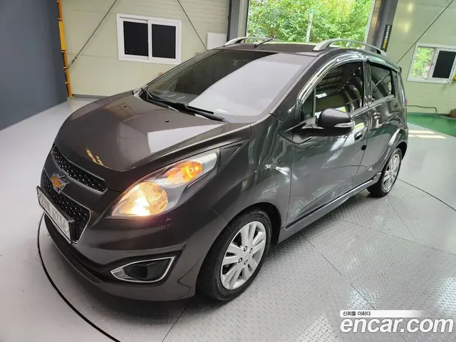 Chevrolet Spark 2015 1.0 автомат (гидро), миниатюра 2 Chevrolet Spark 2015 1.0 автомат (гидро), миниатюра 2