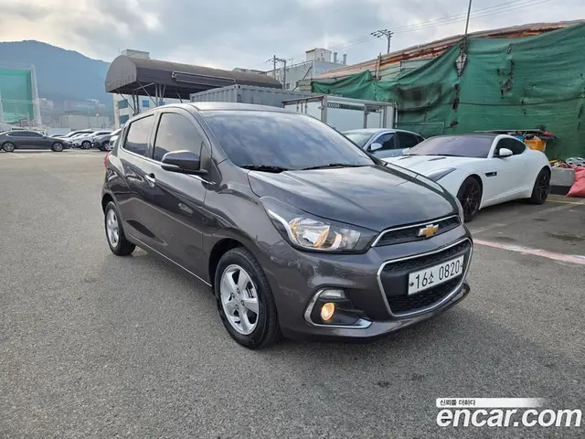 Chevrolet Spark 2016 1.0 автомат (вариатор), миниатюра 2 Chevrolet Spark 2016 1.0 автомат (вариатор), миниатюра 2
