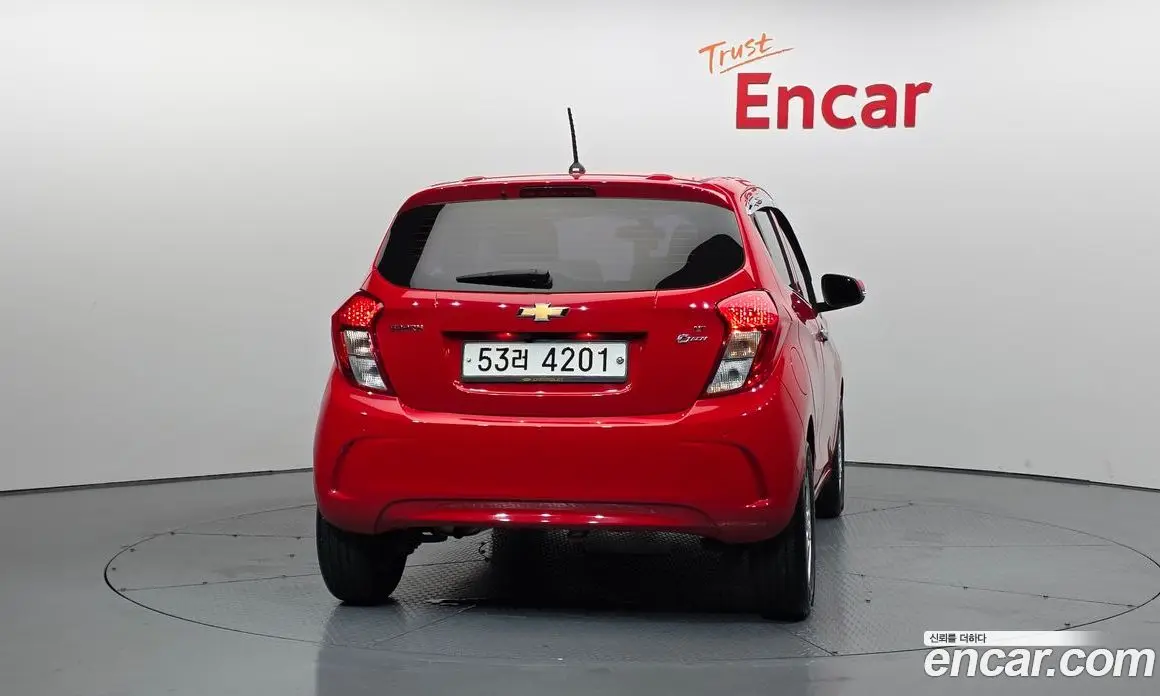 Chevrolet Spark 2017 1.0 автомат (гидро), фото 4 Chevrolet Spark 2017 1.0 автомат (гидро), фото 4