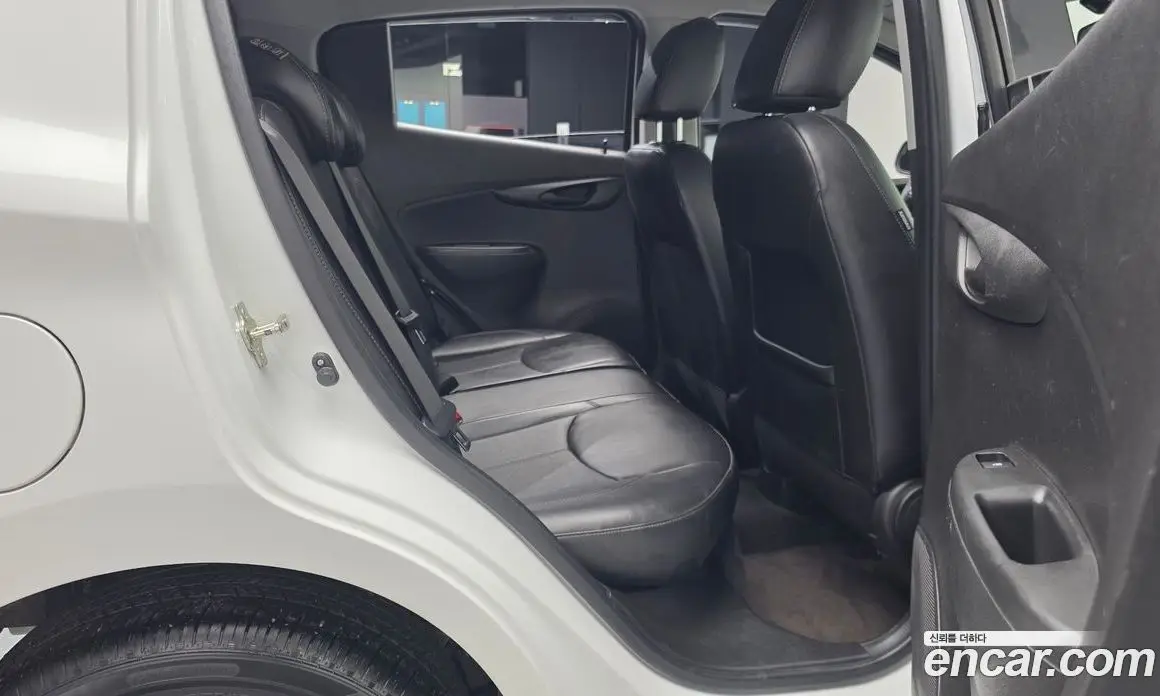 Chevrolet Spark 2017 1.0 автомат (гидро), фото 18 Chevrolet Spark 2017 1.0 автомат (гидро), фото 18