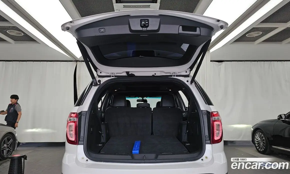 Ford Explorer 2014 2.0 автомат (гидро), фото 20 Ford Explorer 2014 2.0 автомат (гидро), фото 20