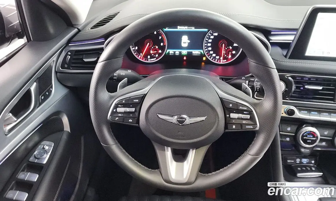 Genesis G70 2019 2.0 автомат (гидро), фото 13 Genesis G70 2019 2.0 автомат (гидро), фото 13