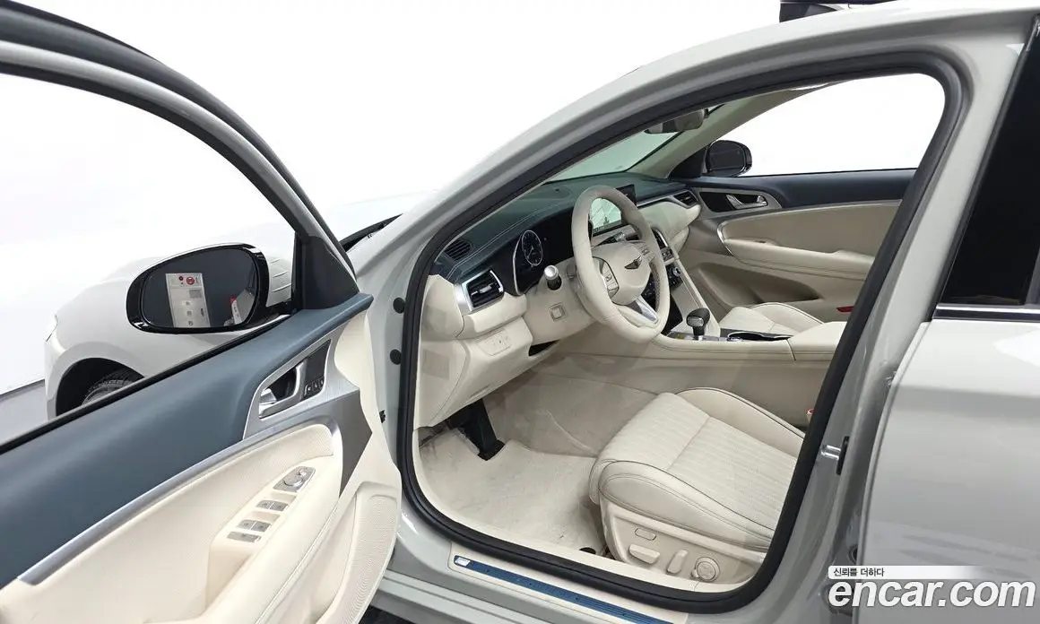 Genesis G70 2025 2.5 автомат (гидро), фото 13 Genesis G70 2025 2.5 автомат (гидро), фото 13
