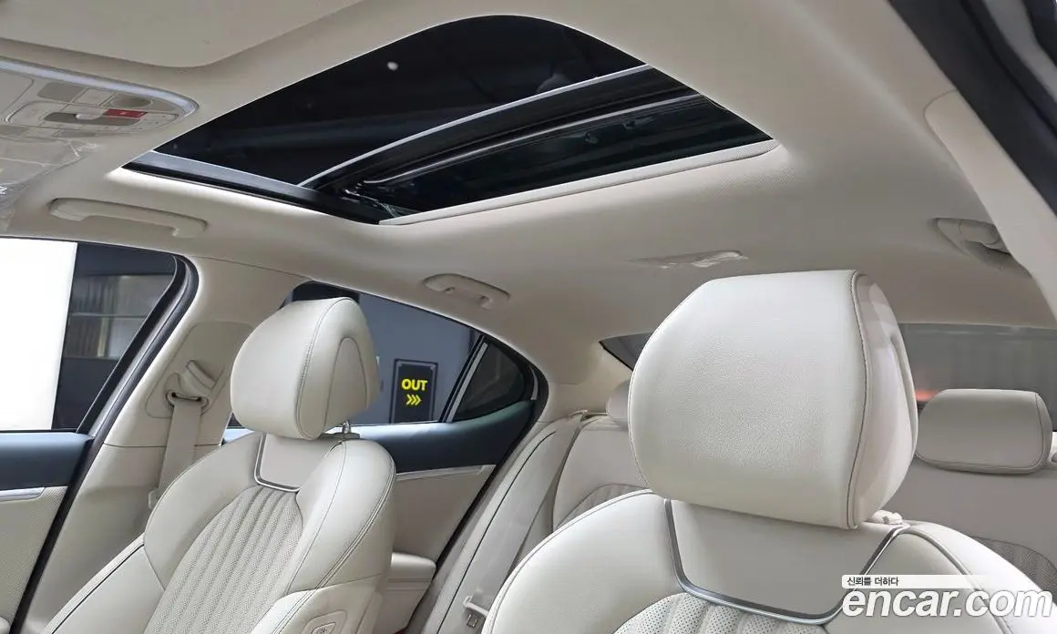 Genesis G70 2025 2.5 автомат (гидро), фото 25 Genesis G70 2025 2.5 автомат (гидро), фото 25