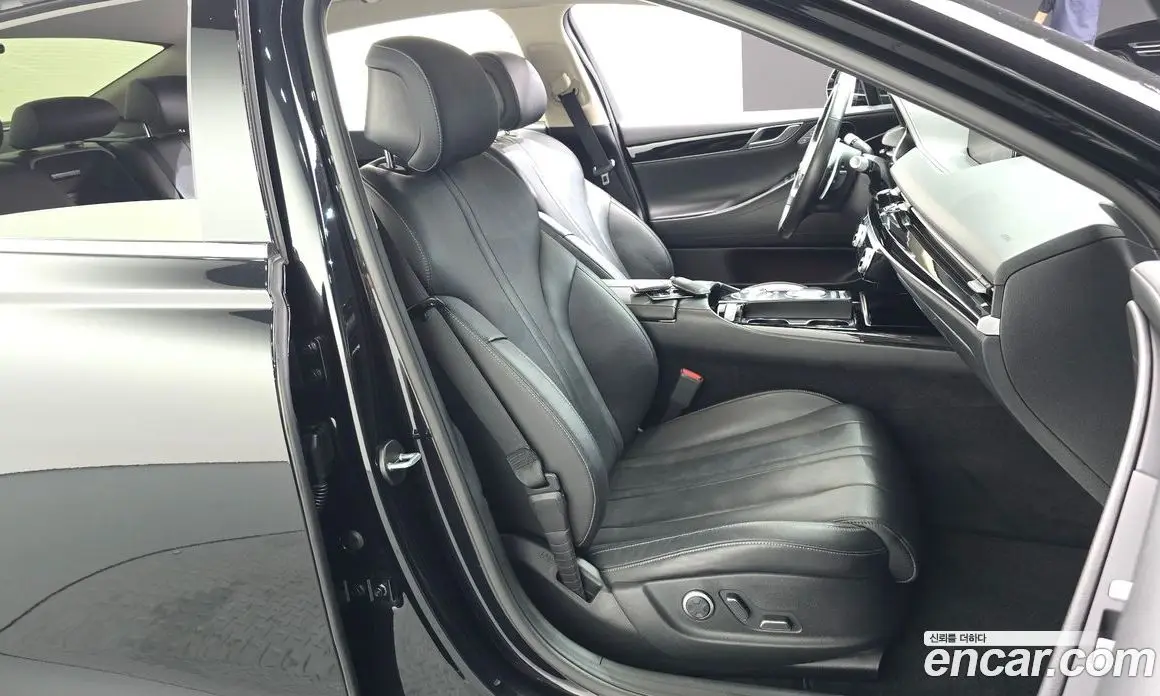 Genesis G80 2022 3.5 автомат (гидро), фото 12 Genesis G80 2022 3.5 автомат (гидро), фото 12