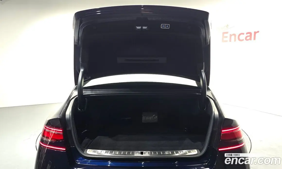 Genesis G90 2024 3.5 автомат (гидро), фото 20 Genesis G90 2024 3.5 автомат (гидро), фото 20