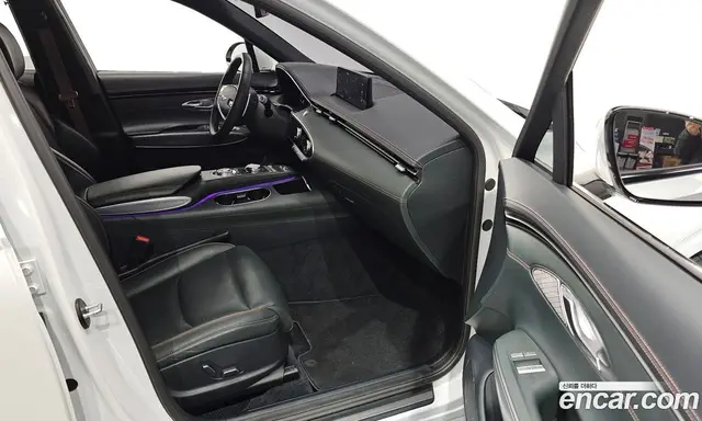 Genesis GV70 2021 2.5 автомат (гидро), миниатюра 10 Genesis GV70 2021 2.5 автомат (гидро), миниатюра 10