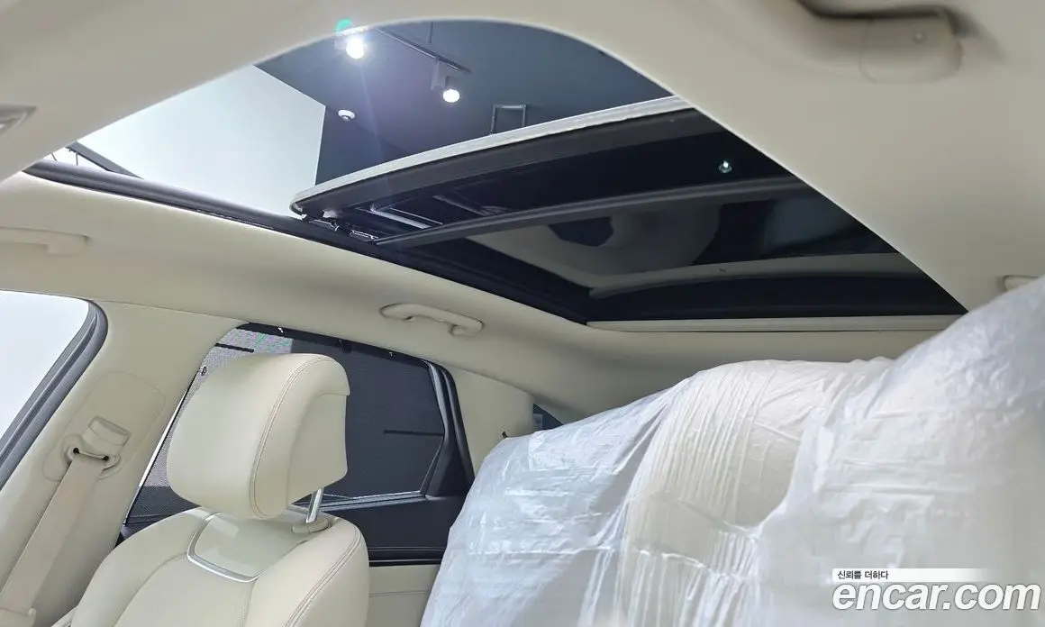 Genesis GV70 2021 2.5 автомат (гидро), фото 23 Genesis GV70 2021 2.5 автомат (гидро), фото 23