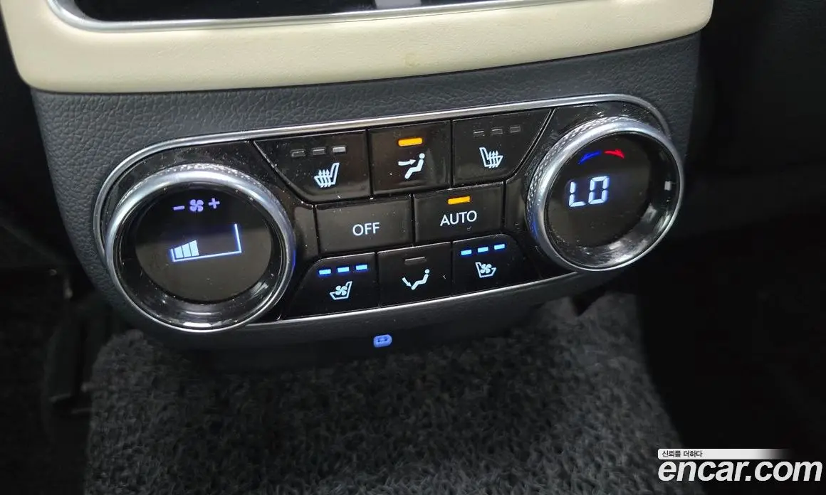 Genesis GV70 2021 2.5 автомат (гидро), фото 30 Genesis GV70 2021 2.5 автомат (гидро), фото 30