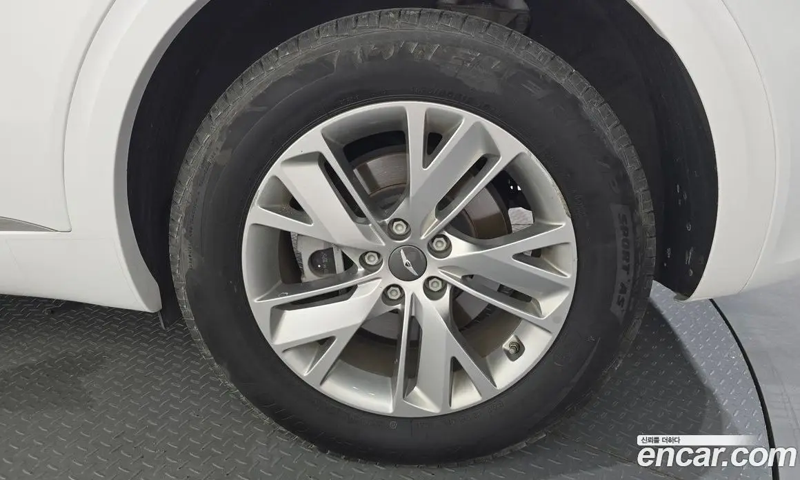 Genesis GV70 2021 2.5 автомат (гидро), фото 7 Genesis GV70 2021 2.5 автомат (гидро), фото 7
