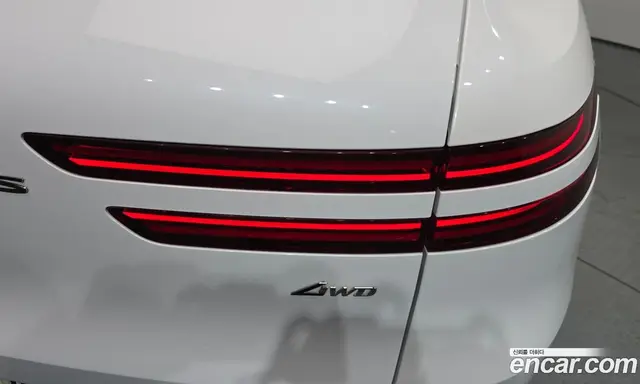 Genesis GV70 2021 2.5 автомат (гидро), миниатюра 9 Genesis GV70 2021 2.5 автомат (гидро), миниатюра 9