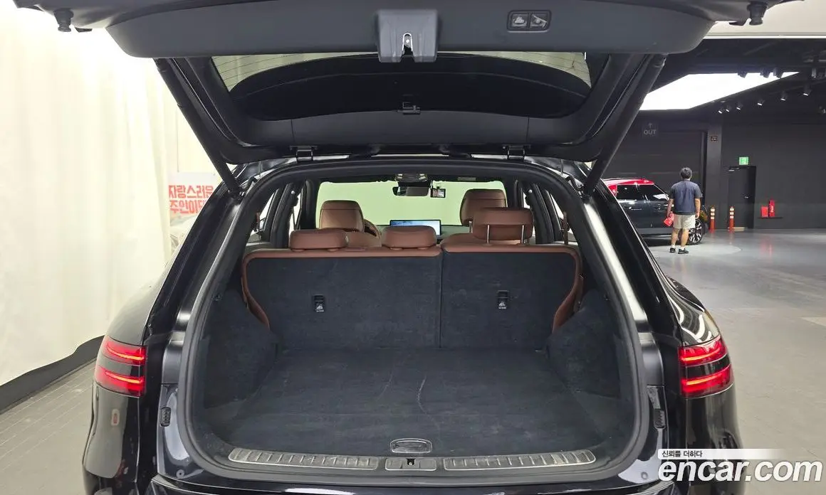 Genesis GV70 2022 2.5 автомат (гидро), фото 26 Genesis GV70 2022 2.5 автомат (гидро), фото 26