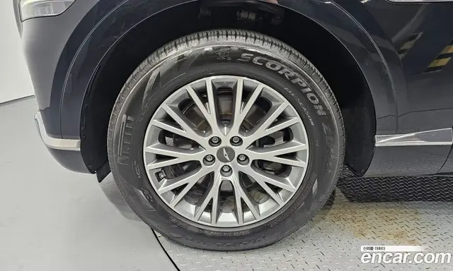 Genesis GV80 2022 2.5 автомат (гидро), миниатюра 4