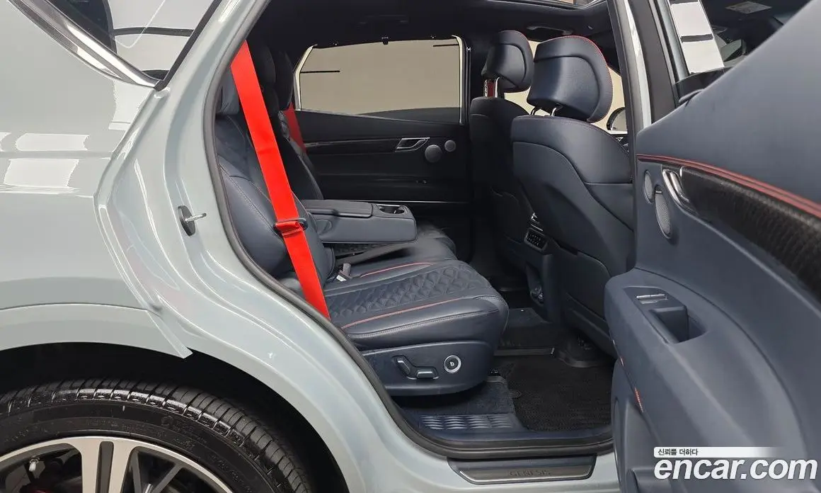 Genesis GV80 2024 3.5 автомат (гидро), фото 16 Genesis GV80 2024 3.5 автомат (гидро), фото 16