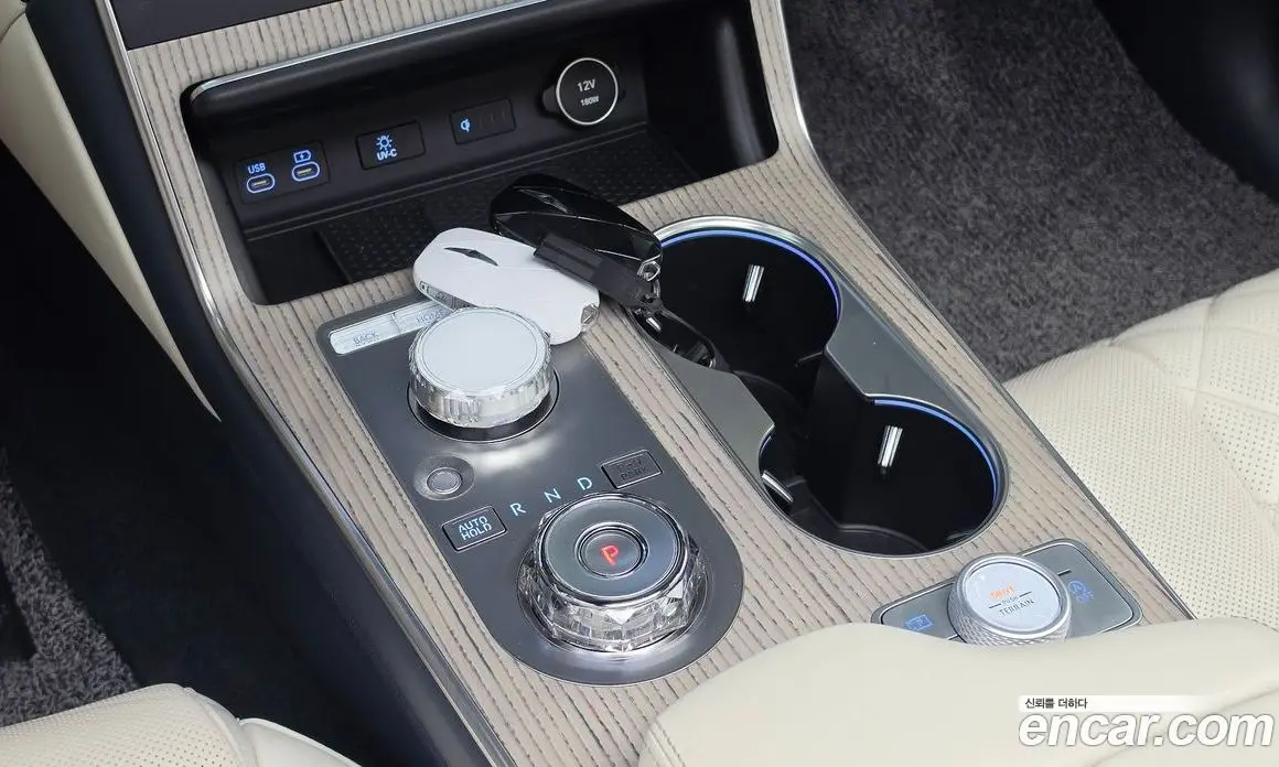 Genesis GV80 2025 2.5 автомат (гидро), фото 9 Genesis GV80 2025 2.5 автомат (гидро), фото 9
