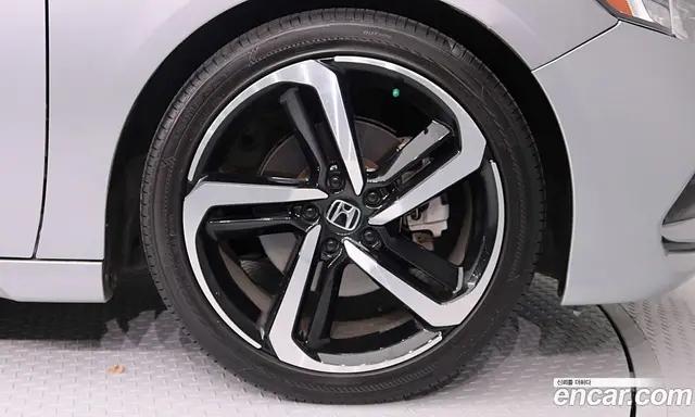 Honda Accord 2019 2.0 автомат (гидро), миниатюра 7