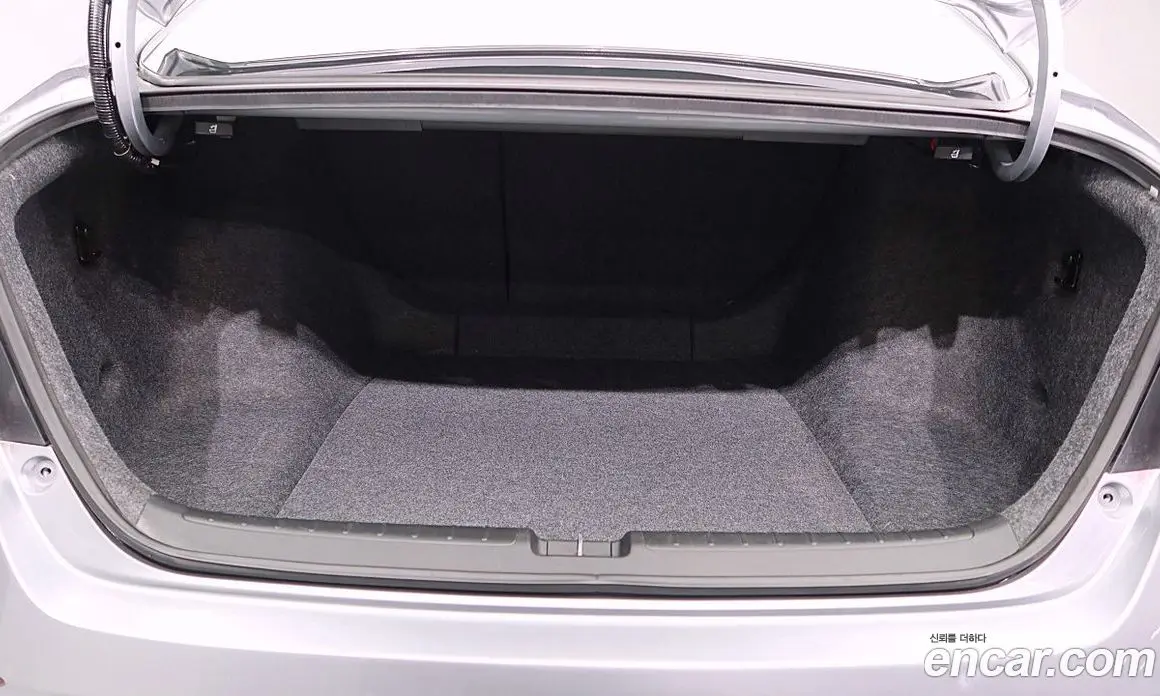 Honda Accord 2019 2.0 автомат (гидро), фото 9