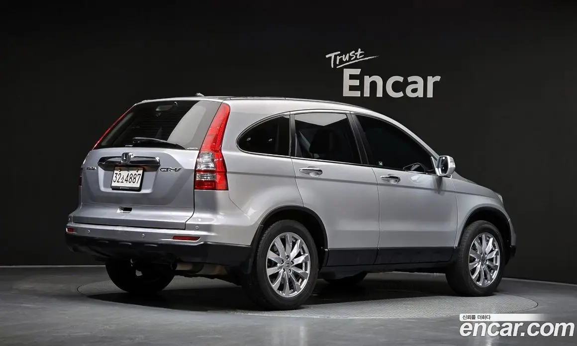 Honda CR-V 2011 2.4 автомат (гидро), фото 2 Honda CR-V 2011 2.4 автомат (гидро), фото 2
