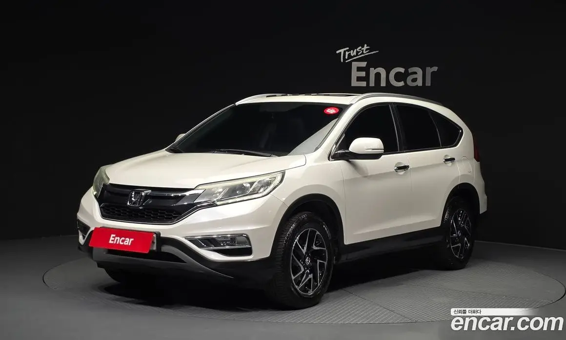 Honda CR-V 2016 2.4 автомат (гидро), фото 1 Honda CR-V 2016 2.4 автомат (гидро), фото 1