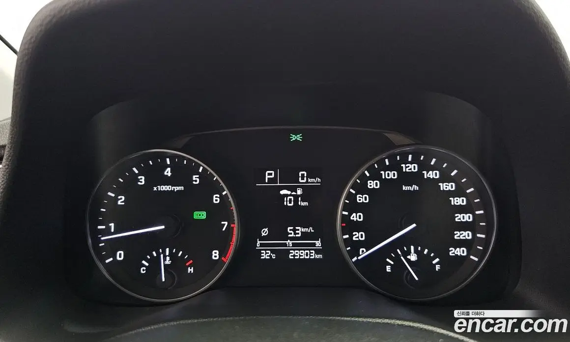 Hyundai Avante 2016 1.6 автомат (гидро), фото 11