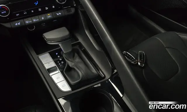 Hyundai Avante 2022 1.6 автомат (гидро), миниатюра 9 Hyundai Avante 2022 1.6 автомат (гидро), миниатюра 9
