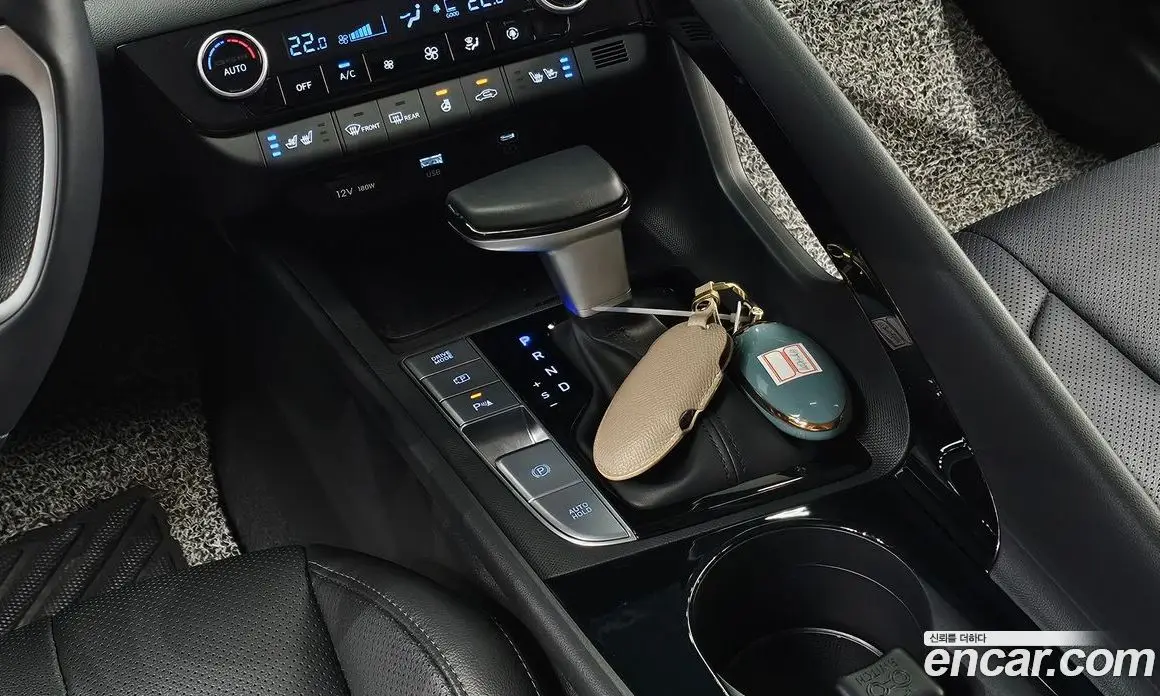Hyundai Avante 2023 1.6 автомат (гидро), фото 11 Hyundai Avante 2023 1.6 автомат (гидро), фото 11