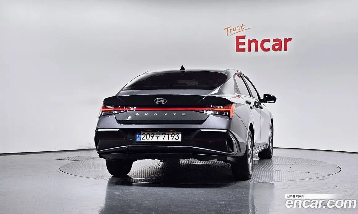 Hyundai Avante 2023 1.6 автомат (гидро), фото 3 Hyundai Avante 2023 1.6 автомат (гидро), фото 3
