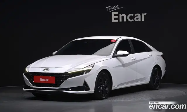 Hyundai Avante 2023 1.6 автомат (гидро), миниатюра 1