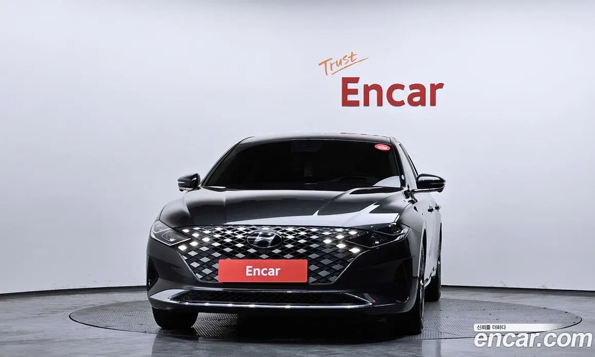 Hyundai Grandeur 2019 2.5 автомат (гидро), фото 3