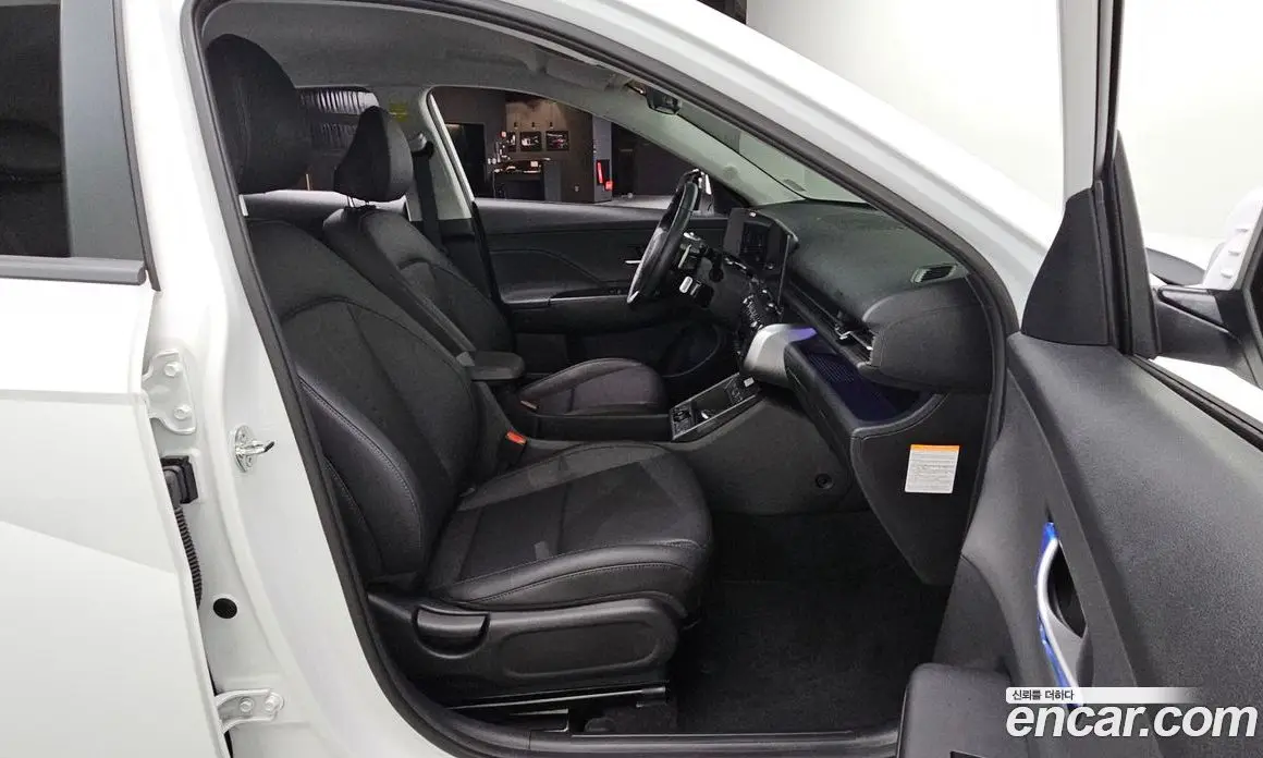 Hyundai Kona 2024 1.6 автомат (гидро), фото 12 Hyundai Kona 2024 1.6 автомат (гидро), фото 12