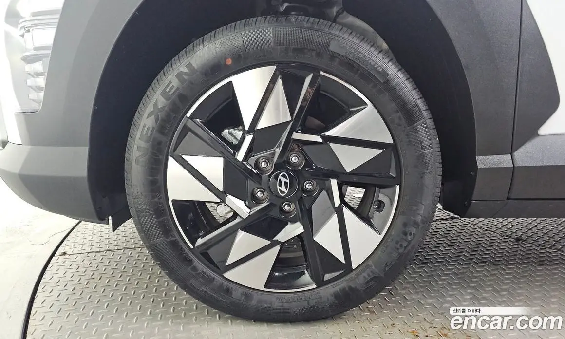 Hyundai Kona 2024 1.6 автомат (гидро), фото 5 Hyundai Kona 2024 1.6 автомат (гидро), фото 5