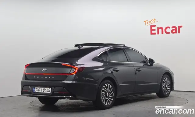 Hyundai Sonata 2022 2.0 автомат (гидро), миниатюра 2