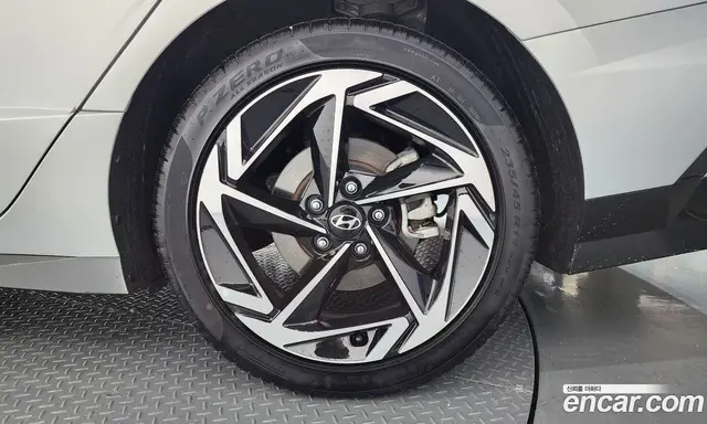 Hyundai Sonata 2024 1.6 автомат (гидро), миниатюра 7 Hyundai Sonata 2024 1.6 автомат (гидро), миниатюра 7