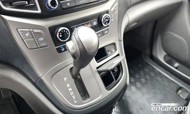 Hyundai Starex 2019 2.4 автомат (гидро), миниатюра 12