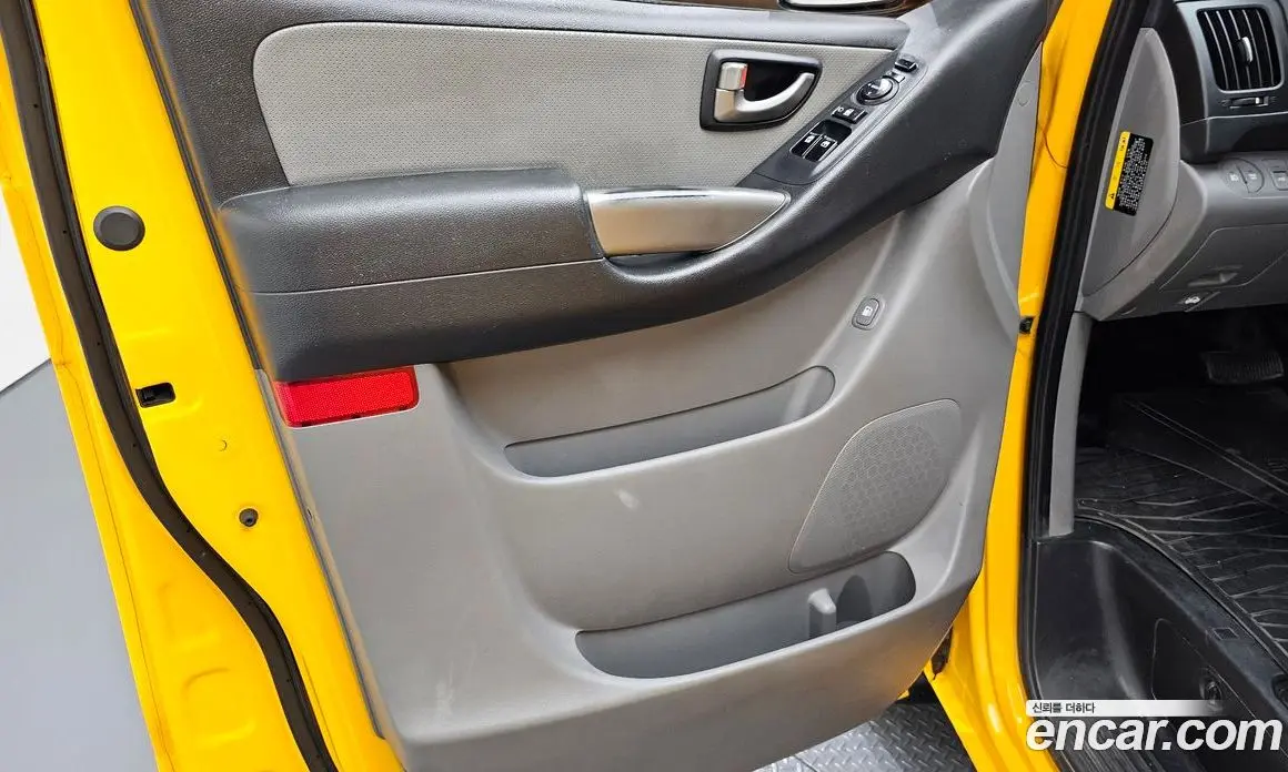 Hyundai Starex 2019 2.4 автомат (гидро), фото 14 Hyundai Starex 2019 2.4 автомат (гидро), фото 14