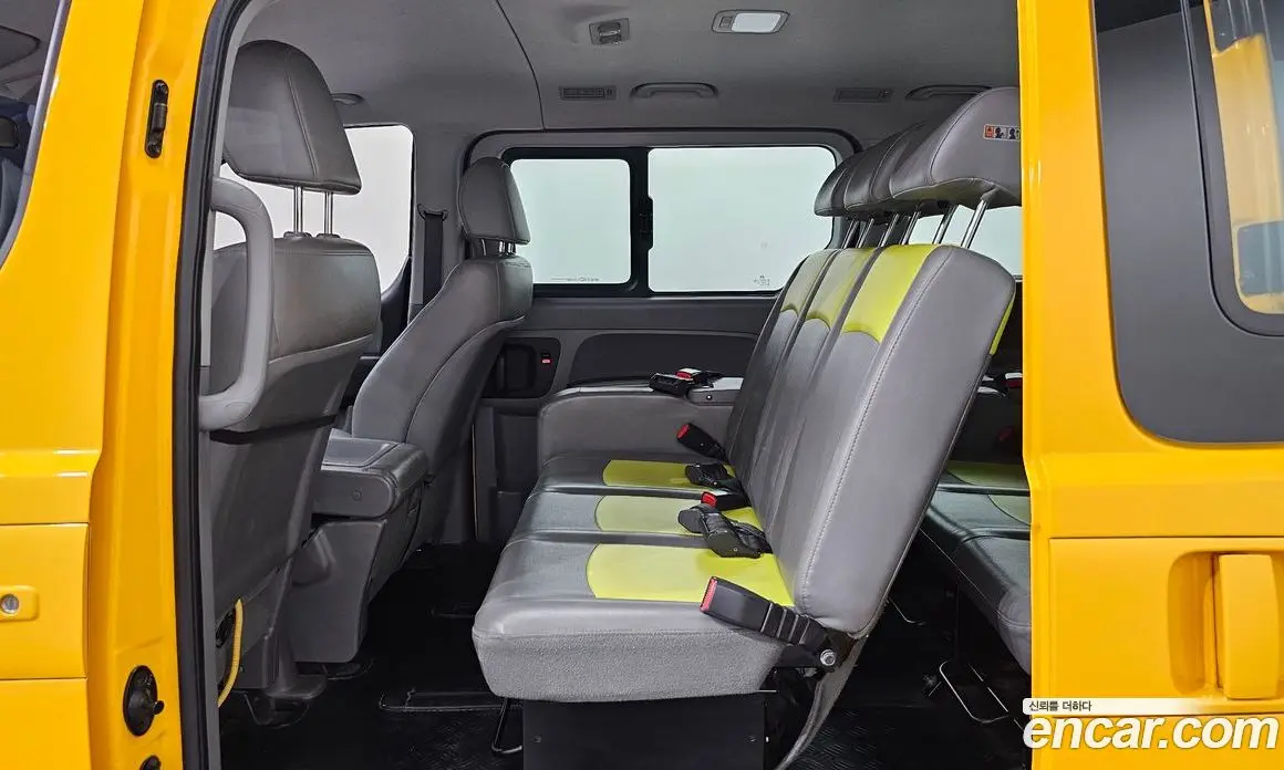 Hyundai Starex 2019 2.4 автомат (гидро), фото 18 Hyundai Starex 2019 2.4 автомат (гидро), фото 18