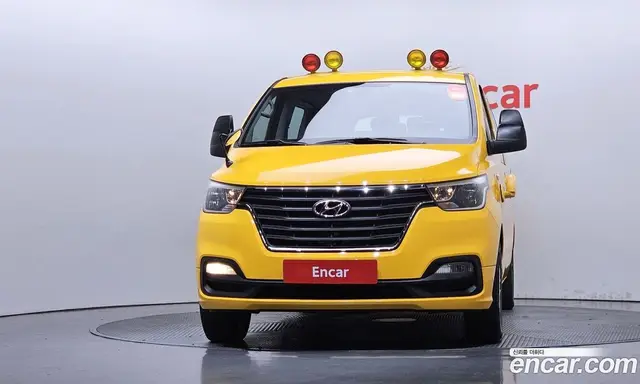 Hyundai Starex 2019 2.4 автомат (гидро), миниатюра 3 Hyundai Starex 2019 2.4 автомат (гидро), миниатюра 3