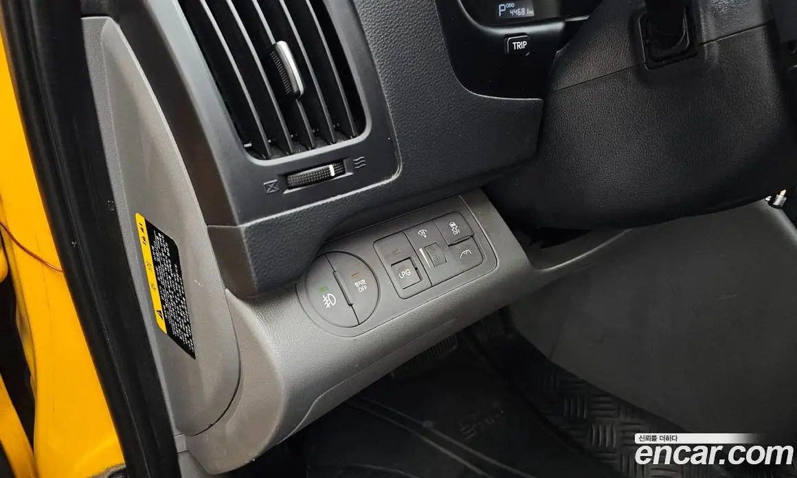 Hyundai Starex 2019 2.4 автомат (гидро), фото 23 Hyundai Starex 2019 2.4 автомат (гидро), фото 23