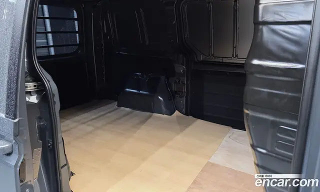 Hyundai Staria 2026 3.5 автомат (гидро), миниатюра 11 Hyundai Staria 2026 3.5 автомат (гидро), миниатюра 11