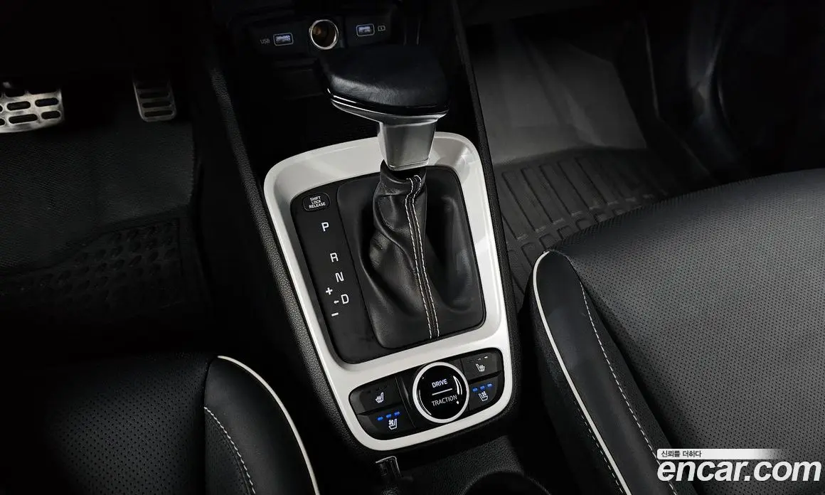 Hyundai Venue 2021 1.6 автомат (гидро), фото 12 Hyundai Venue 2021 1.6 автомат (гидро), фото 12