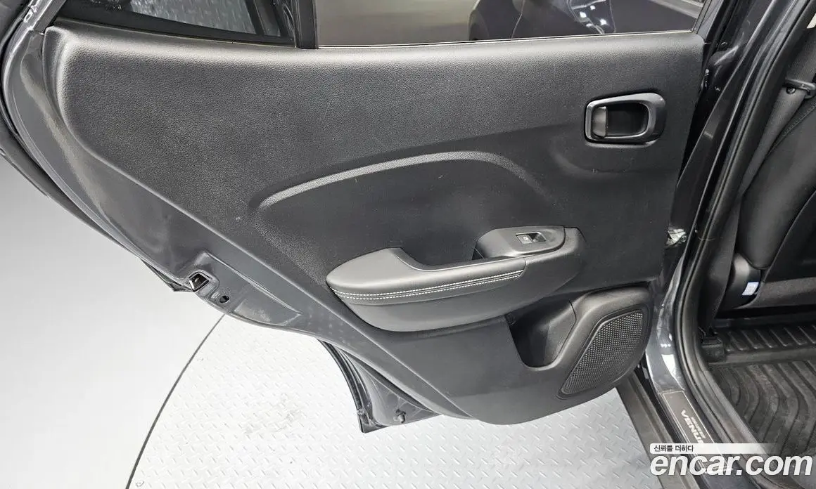 Hyundai Venue 2021 1.6 автомат (гидро), фото 15 Hyundai Venue 2021 1.6 автомат (гидро), фото 15