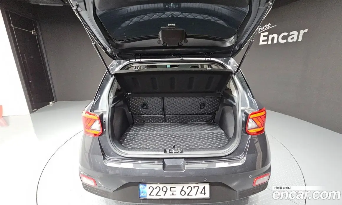 Hyundai Venue 2021 1.6 автомат (гидро), фото 27 Hyundai Venue 2021 1.6 автомат (гидро), фото 27
