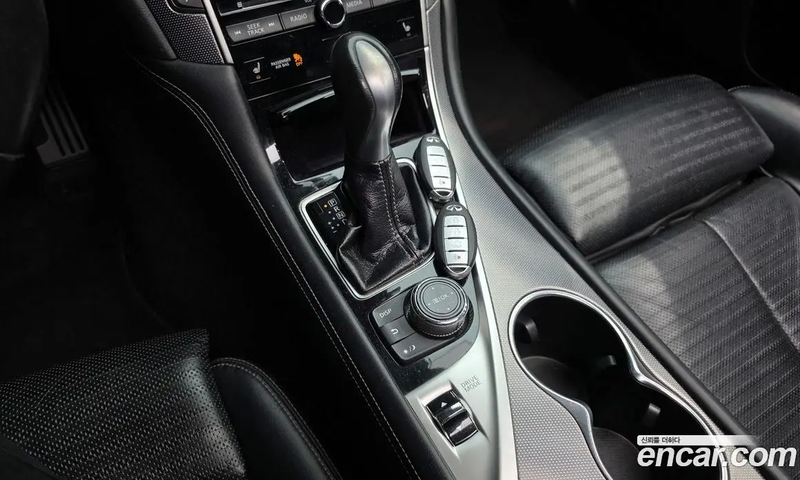Infiniti Q50 2016 3.5 автомат (гидро), фото 9 Infiniti Q50 2016 3.5 автомат (гидро), фото 9