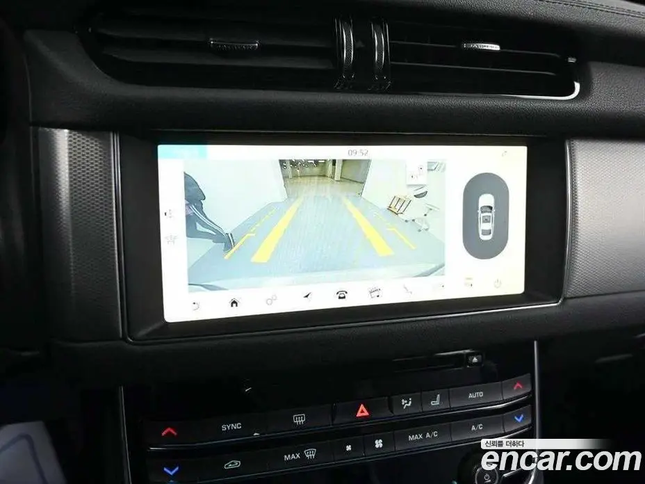 Jaguar XF 2017 2.0 автомат (гидро), фото 15 Jaguar XF 2017 2.0 автомат (гидро), фото 15