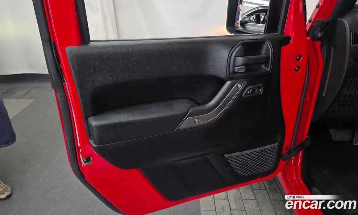 Jeep Wrangler 2017 3.6 автомат (гидро), фото 14 Jeep Wrangler 2017 3.6 автомат (гидро), фото 14
