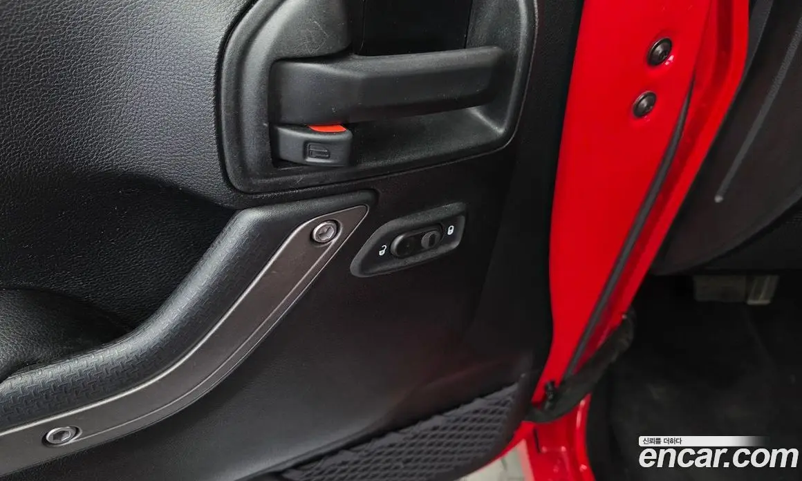 Jeep Wrangler 2017 3.6 автомат (гидро), фото 29 Jeep Wrangler 2017 3.6 автомат (гидро), фото 29